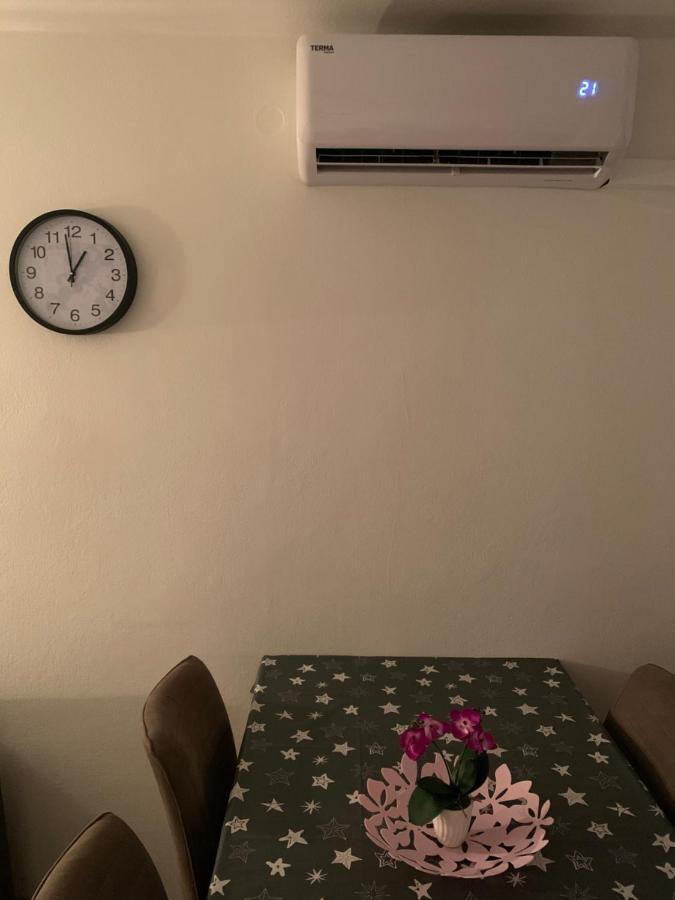 Apartment Florian Рийека Екстериор снимка
