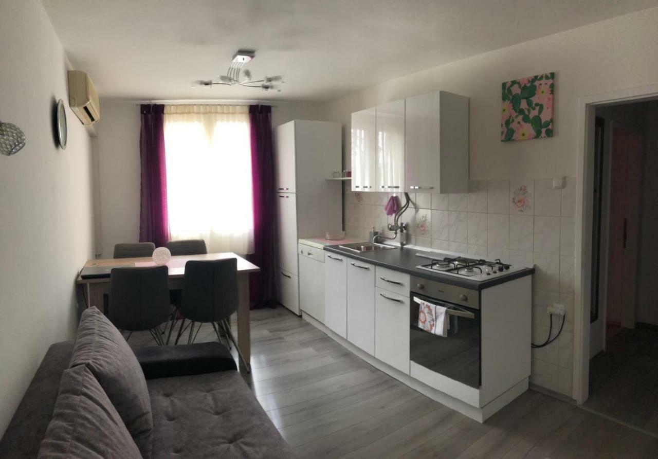Apartment Florian Рийека Екстериор снимка